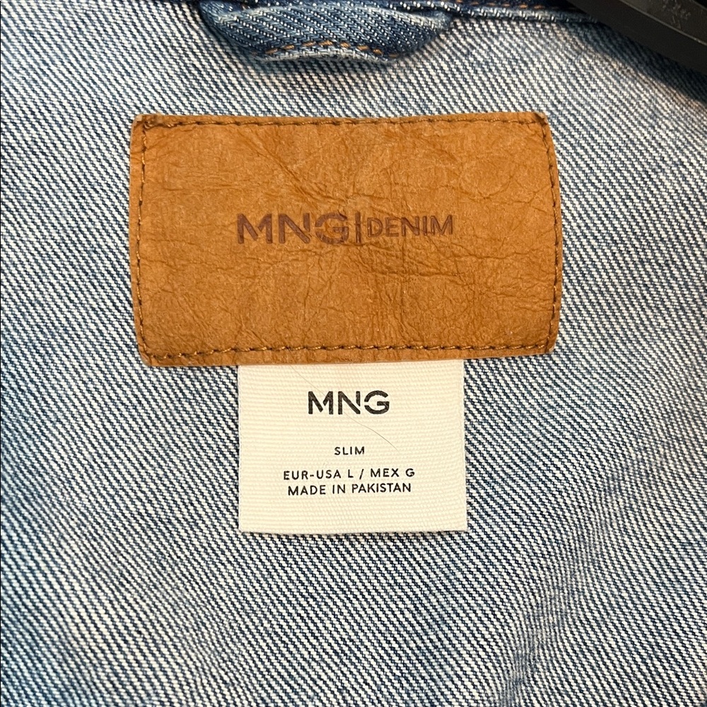 Mango oversized Blue Denim Jacket woman’s large - Picture 2 of 4